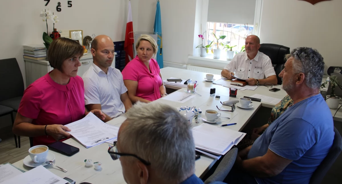 Modernizacja szkoły w Drzycimiu. Przetarg rozstrzygnięty, umowa podpisana