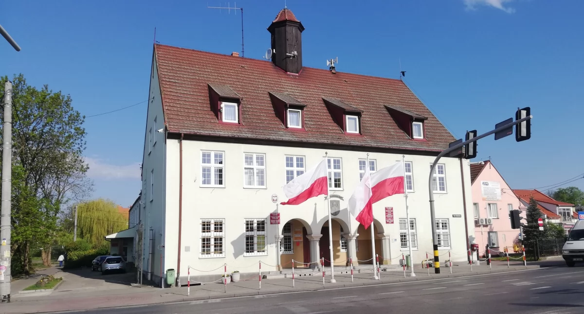 Kontrole na terenie gminy Nowe. Sprawdzają strychy, piwnice, klatki schodowe