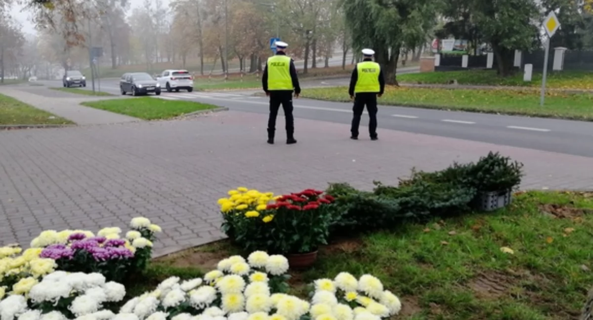 Zmiany w organizacji ruchu w związku z Dniem Wszystkich Świętych. Podajemy szczegóły
