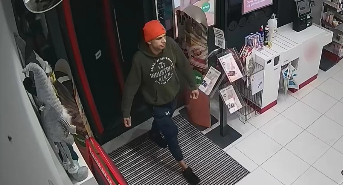 Jego łupem padły szczoteczki elektryczne. Policjanci szukają złodzieja