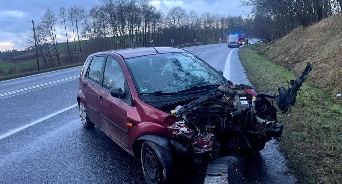 Seria zdarzeń drogowych w powiecie świeckim. Policjanci apelują o szczególną ostrożność