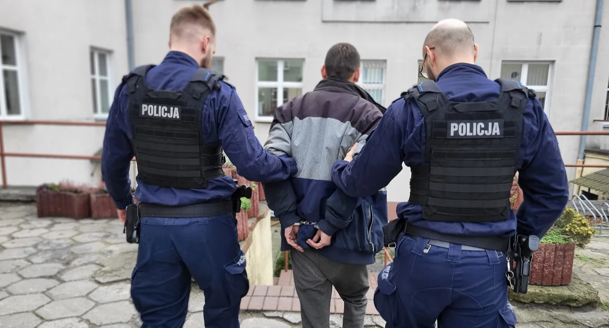 Włamywacze zatrzymani na gorącym uczynku. To bracia w wieku 22 i 29 lat