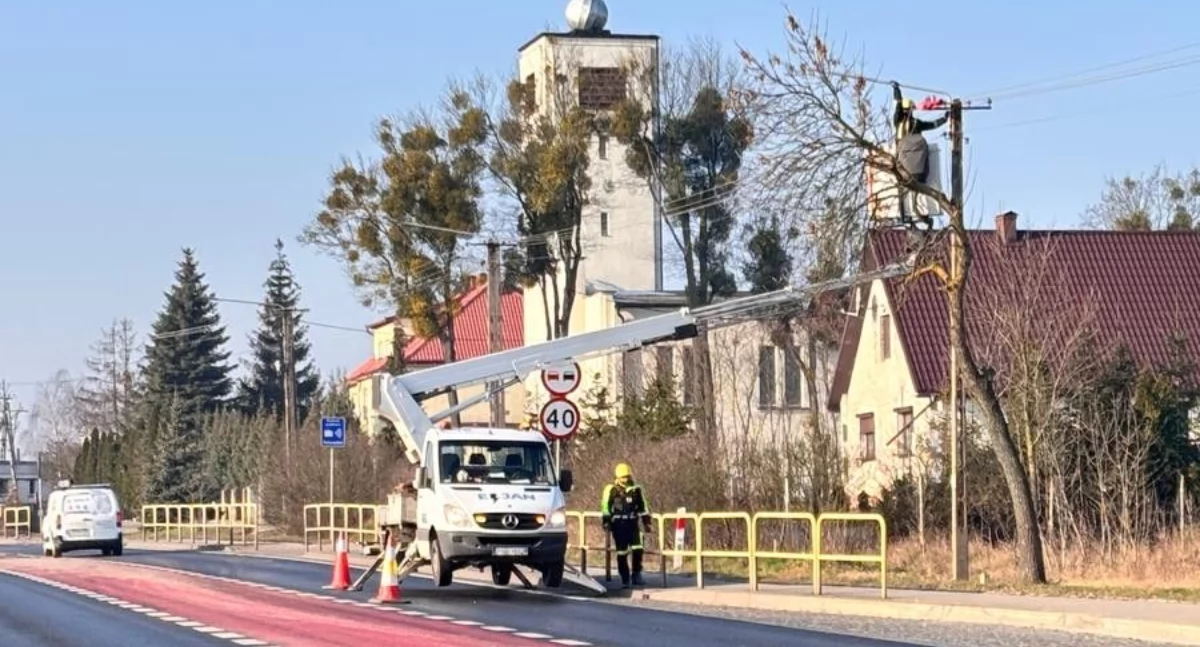 Rozświetlają gminę Dragacz. Trwa wymiana opraw