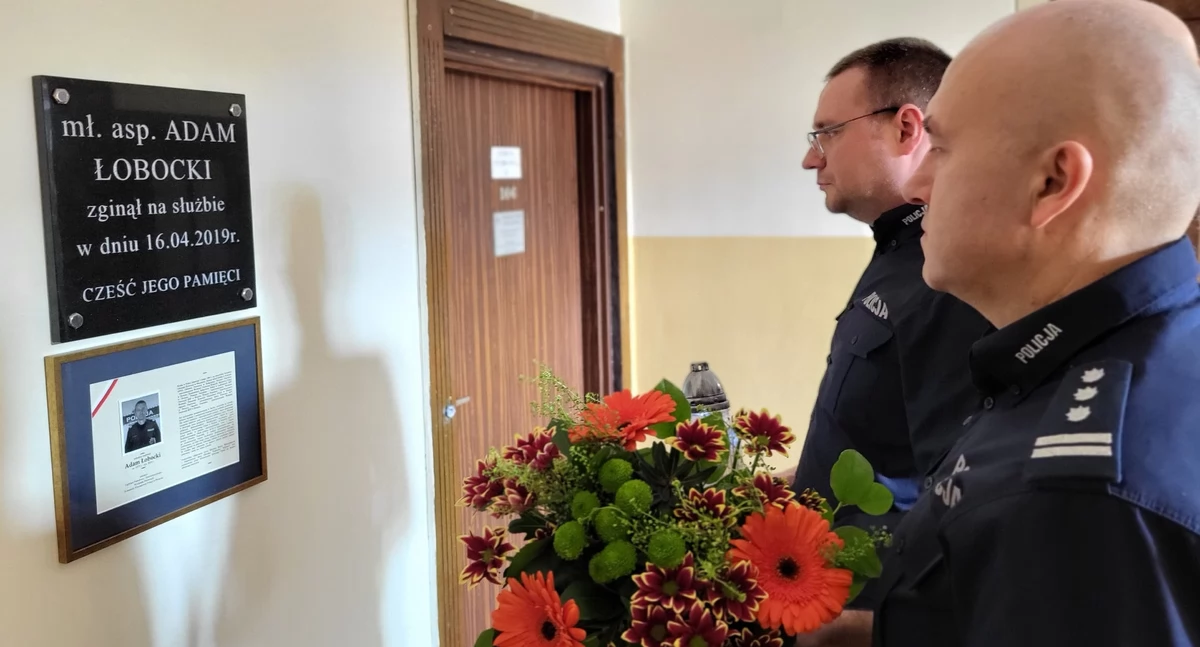 Policjant zginął na służbie. Pamięć o nim nadal trwa