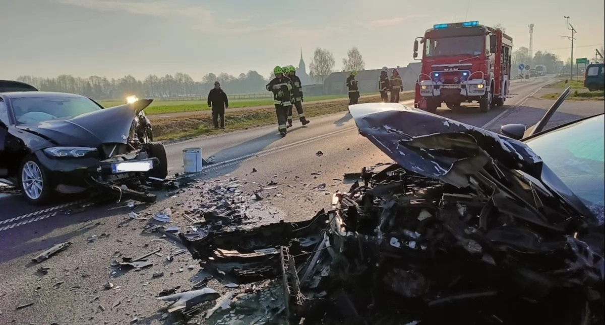 Poważny wypadek na trasie Tuchola-Świecie. Droga była zablokowana