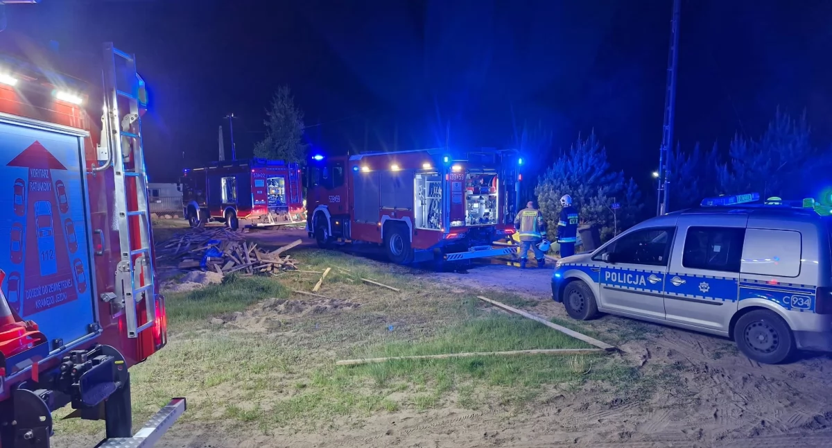 Seria pożarów na terenie powiatu świeckiego. Płonęły samochody, stolarnia, stajnia, stóg
