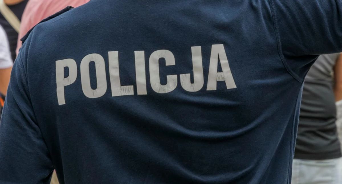 Mężczyzna wpadł do stawu. Nie udało się go uratować