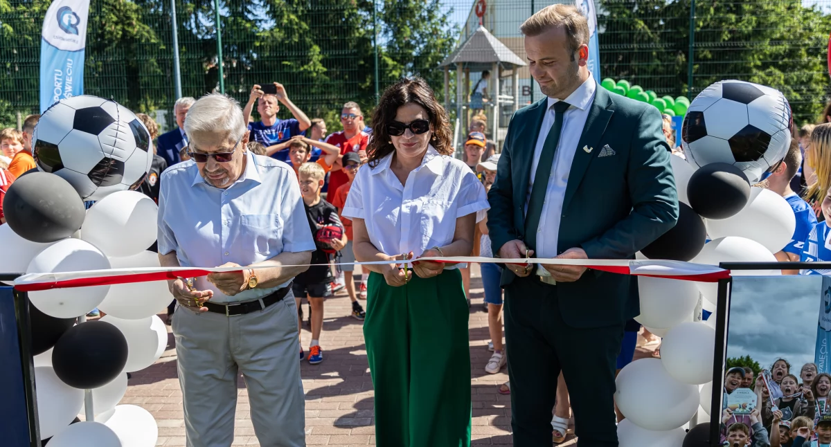 Orlik na Mariankach otwarty po remoncie. - Takich inwestycji w gminie Świecie będzie więcej – zapewnia burmistrz