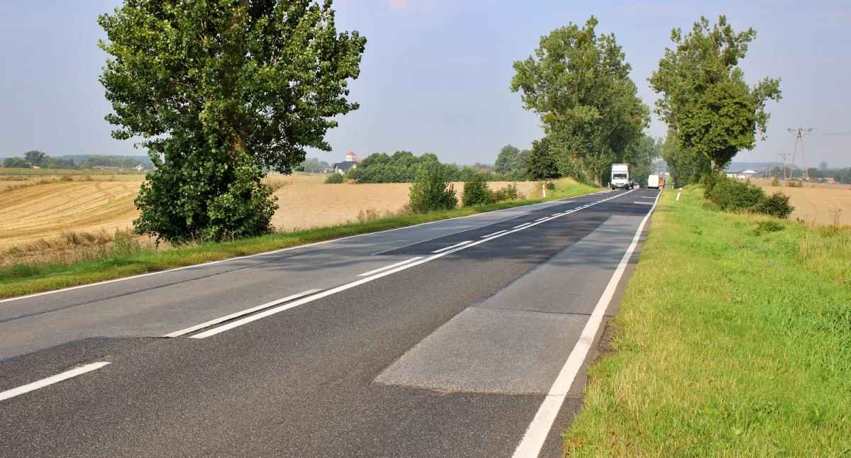 Niebawem rozpocznie się modernizacja kolejnych odcinków drogi wojewódzkiej. Informujemy o zamierzeniach drogowców