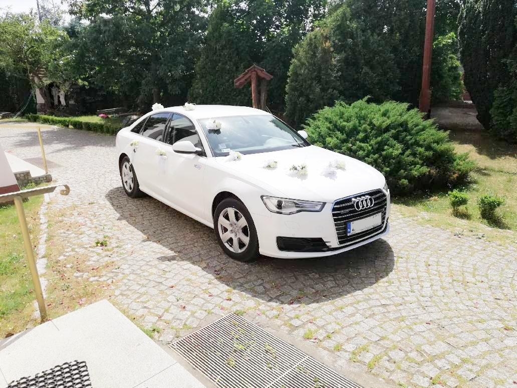 Twój Ślub: Motoryzacyjne marzenia młodych par