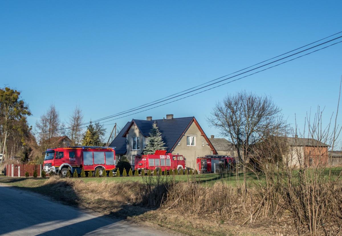 Pożar w Osiu. Zapaliło się w piwnicy.