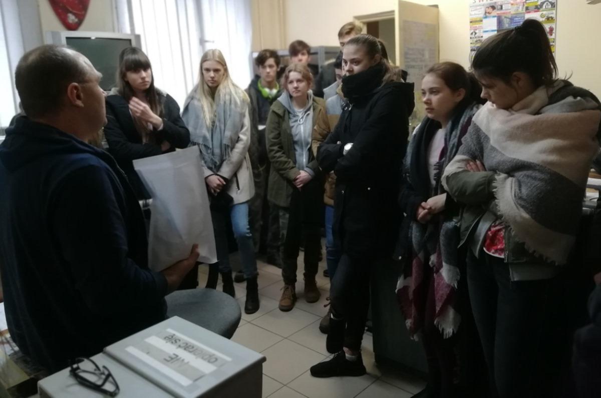 Młodzież w areszcie. Ale tylko na chwilę