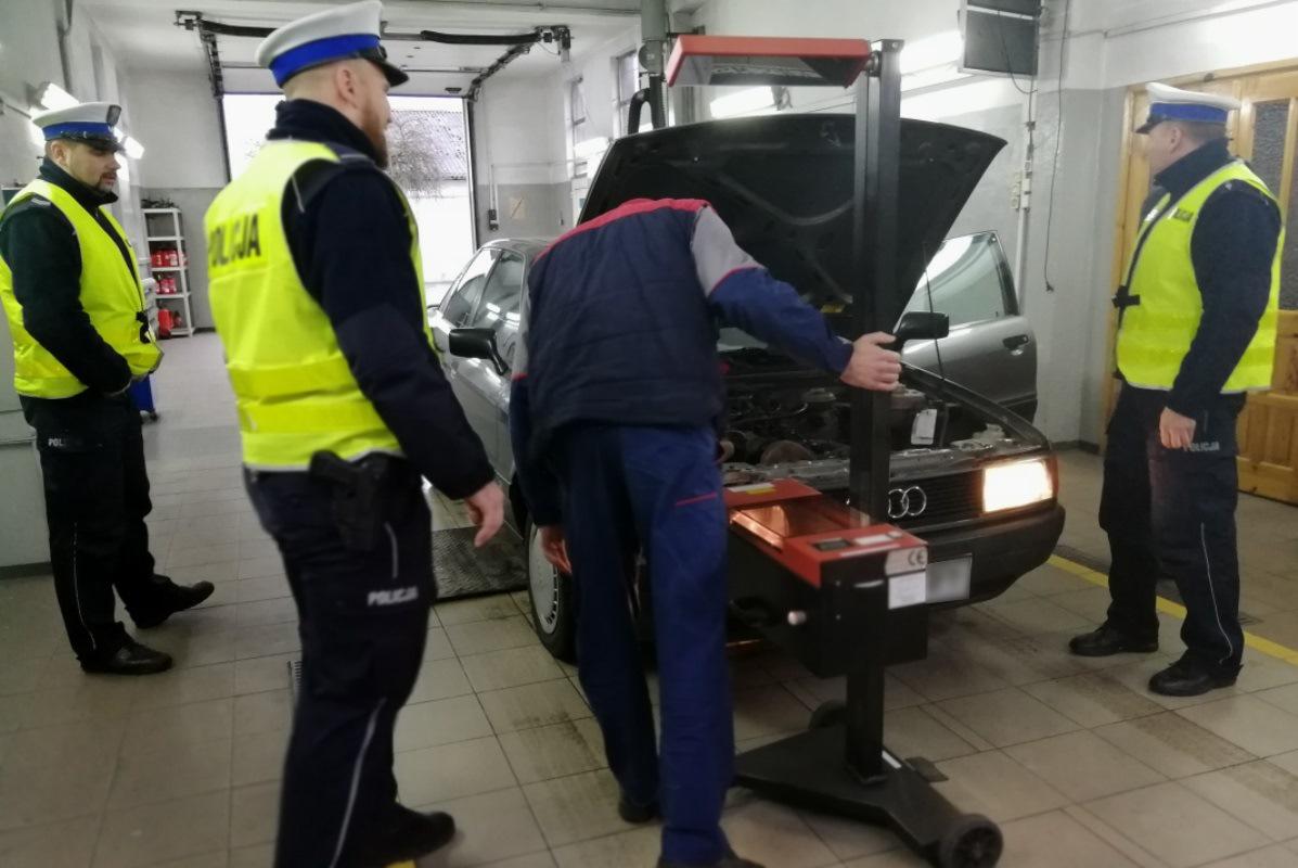 Jutro za darmo będzie można prawidłowo ustawić światła w swoich samochodach