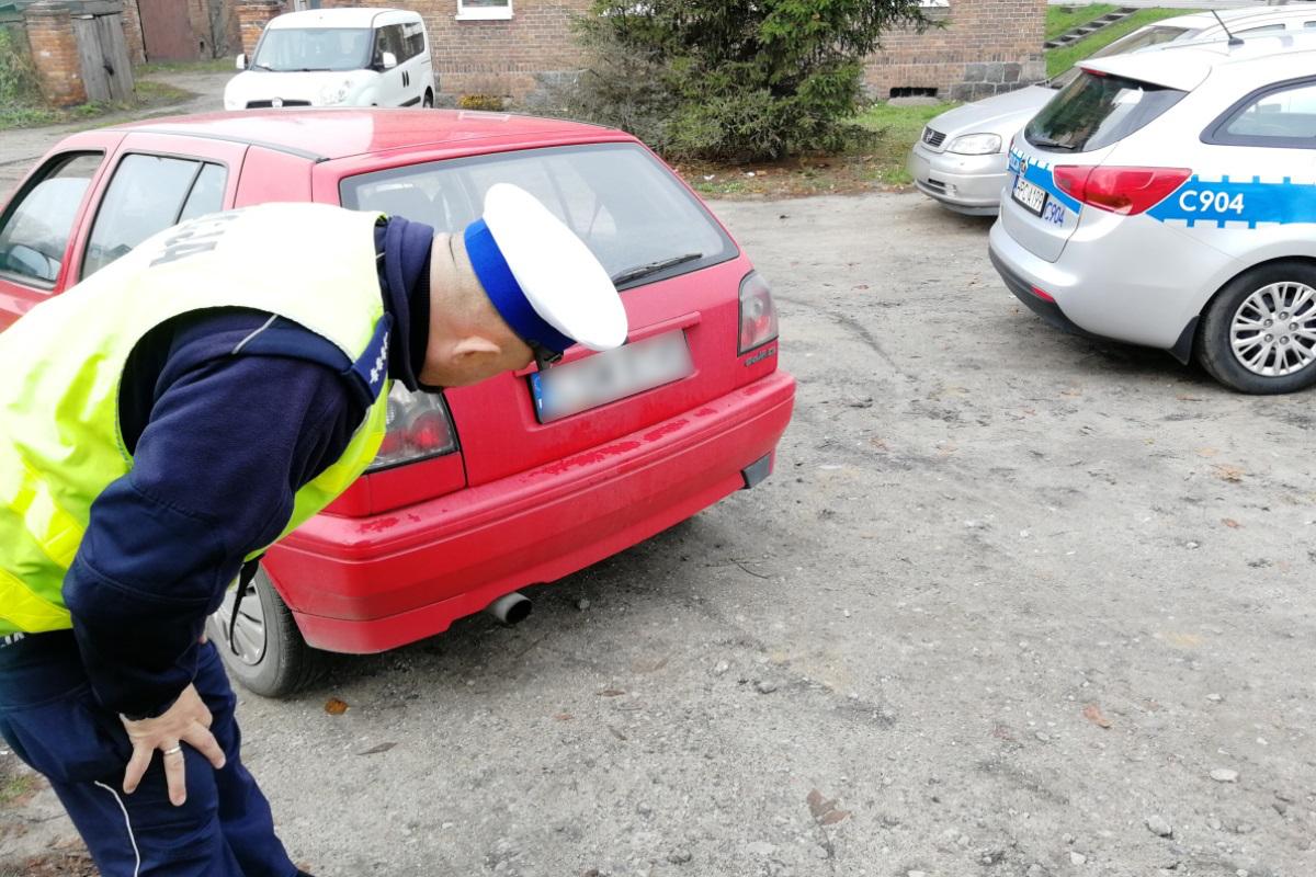 Dla sześciu kierowców policyjna akcja „SMOG” zakończyła się utratą dowodu rejestracyjnego