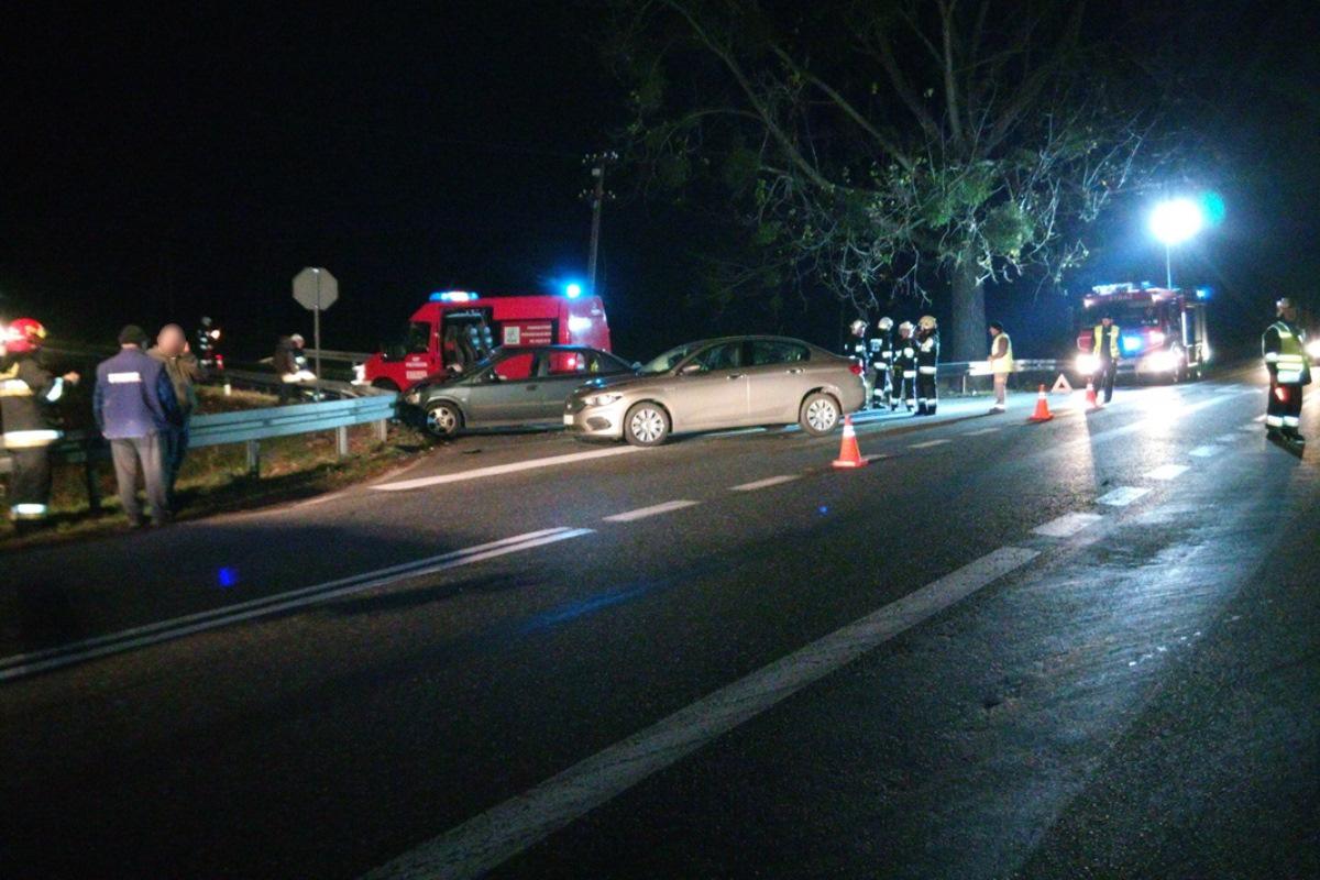 Wypadek w Plewnie. Kobieta wymusiła pierwszeństwo. Staranowała inne auto [ZDJĘCIA]