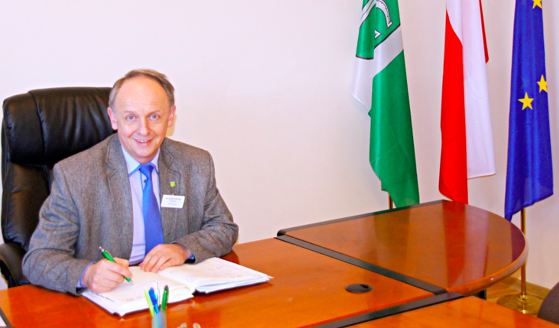 W Pruszczu Wądołowski wygrał w pierwszej turze. Są też już pierwsi radni gminy. Sensacyjne wyniki!