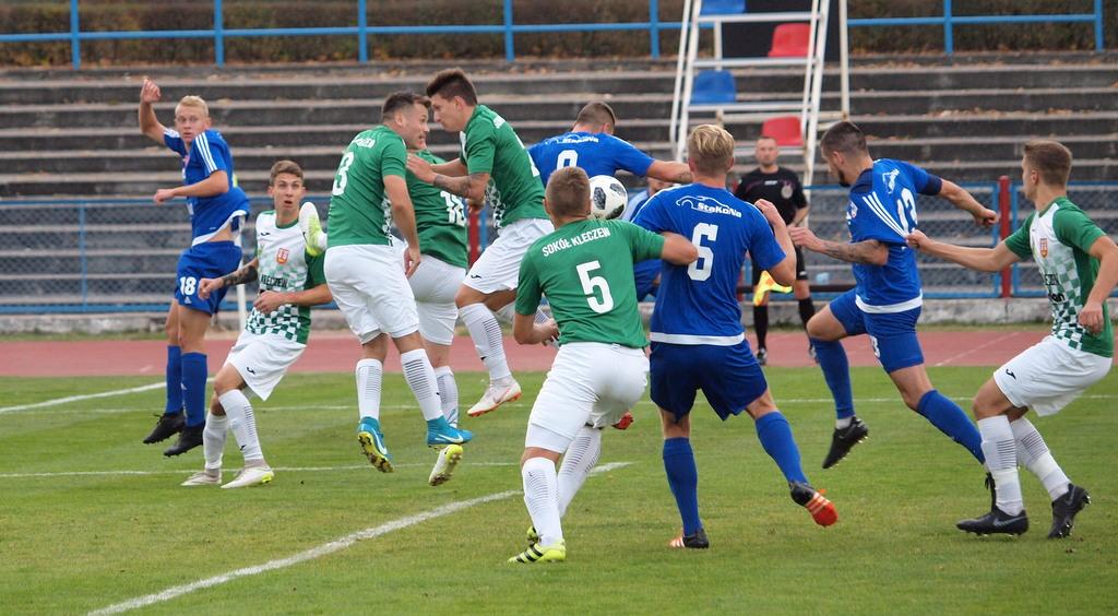 Wda Świecie prowadziła z Sokołem Kleczew 4:1, ale przegrała [ZDJĘCIA]