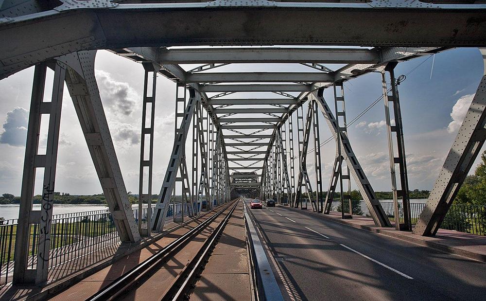 Trudności z dojazdem do Grudziądza. Drogowcy przez miesiąc będą remontować most. Będą korki
