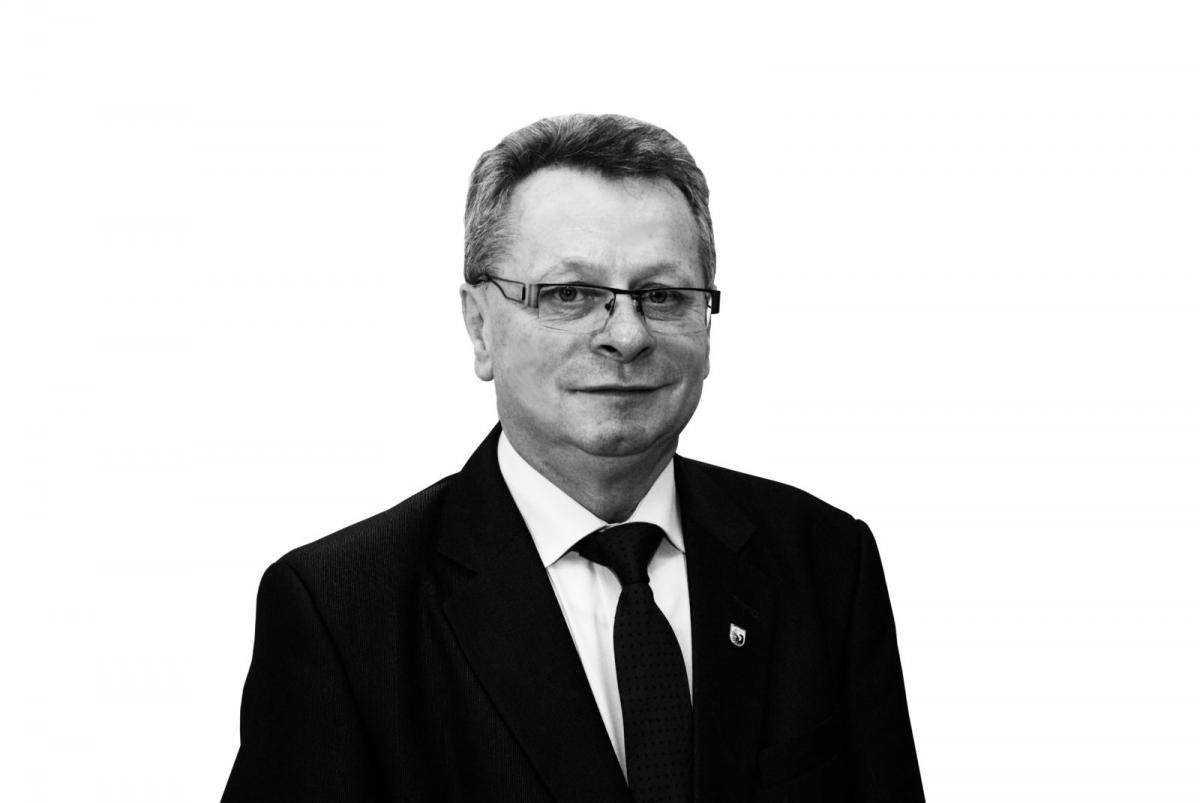 Po długiej walce z chorobą odszedł Marek Kiełpiński. Radny miał 60 lat
