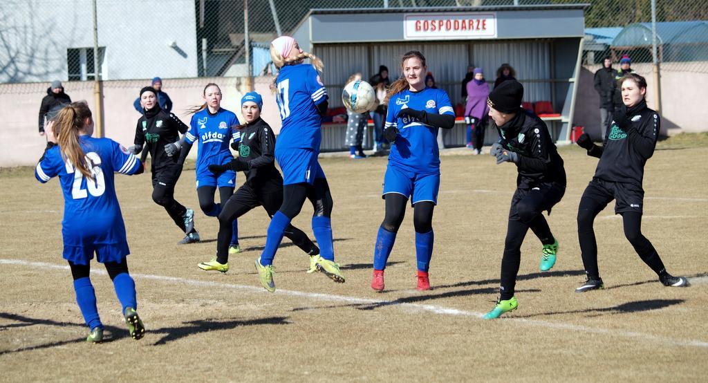 Derby powiatu w III lidze kobiet znów dla Startu Pruszcz. Zobacz zdjęcia i materiał wideo z meczu