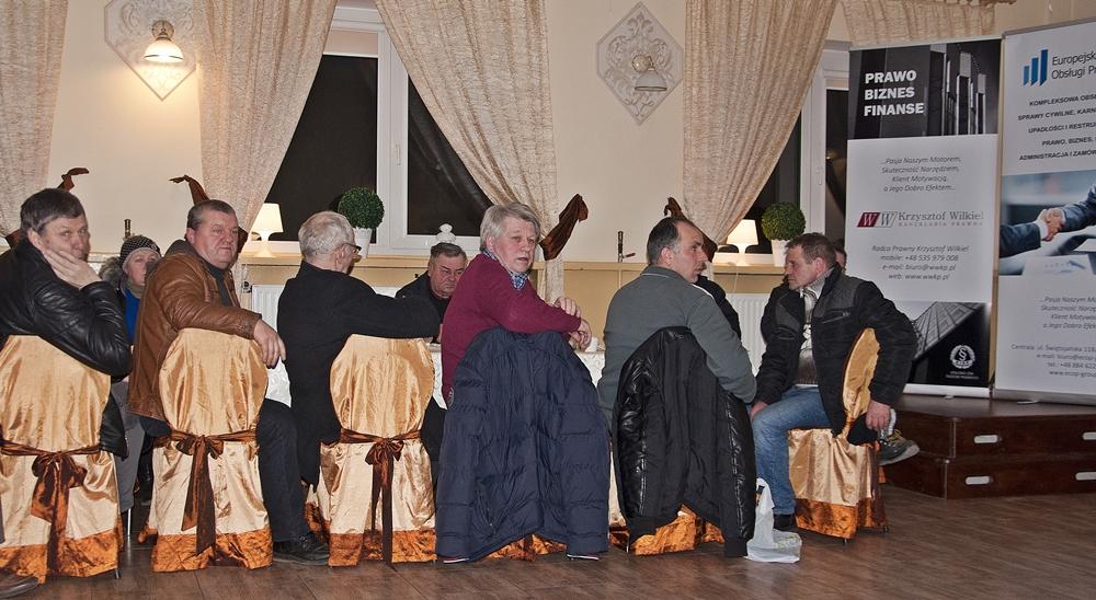 W Wiągu doszło do skandalu, ale wojewoda umywa ręce. Za prawników trzeba będzie płacić tysiące złotych