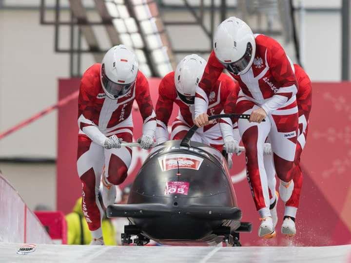 Łukasz Miedzik z Grupy wraz z kolegami osiągnęli najlepszy wynik w historii startów polskich bobslei w igrzyskach