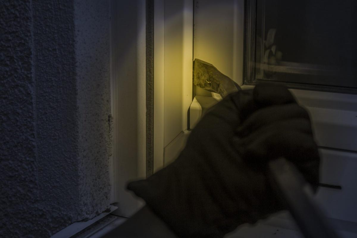 Czy w gminie Jeżewo potrzebny jest posterunek policji? Po styczniowych włamaniach mieszkańcy mówią, że tak