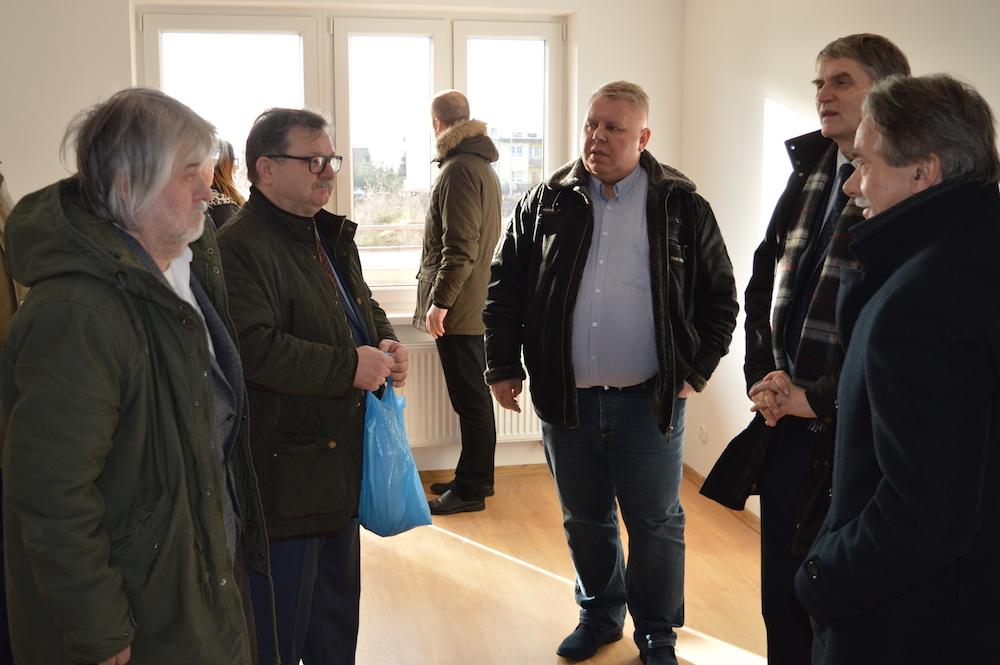 36 rodzin dostało mieszkania w nowym bloku przy ul. Piłdsudskiego.  Ile one kosztowały?