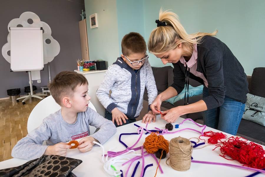 Świąteczny konkurs na łańcuch choinkowy w Jeżewie [ZAPROSZENIE]