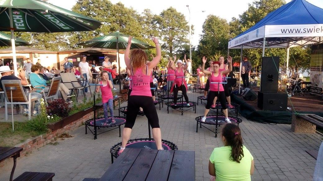 Zakończenie projektu Bądź fit -zajęcia z trampoliną w Świekatowie [ZAPROSZENIE]