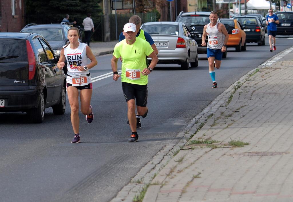 159 biegaczy wystartowało w Półmaratonie Mondi Chełmno-Świecie [DUŻO ZDJĘĆ]