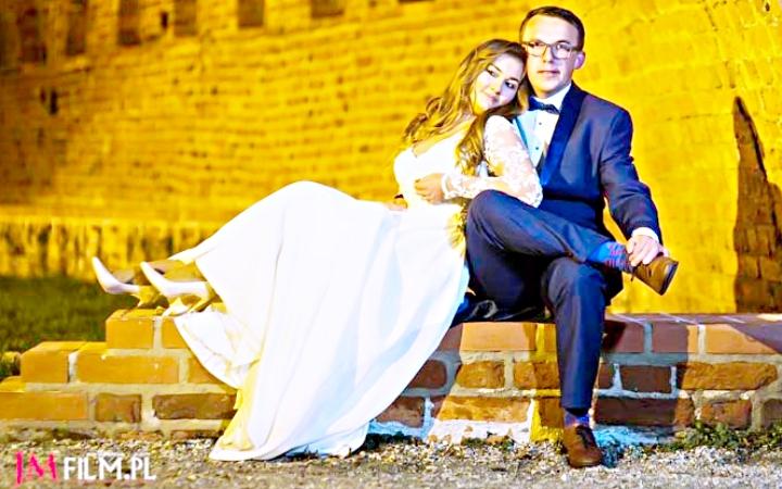 W drugą rocznicę znajomości Maciej oświadczył się Anicie