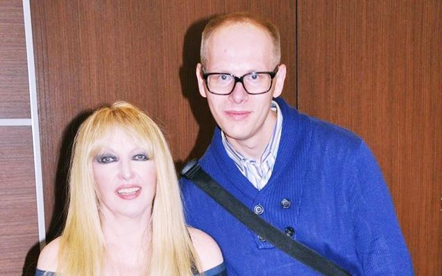 Marcin Warmke, zakochany w książkach i Maryli Rodowicz