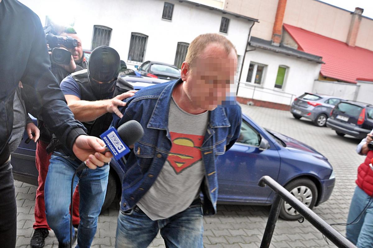 42-latek, który podłożył bombę pod autem nauczycielki z Warlubia jest w areszcie
