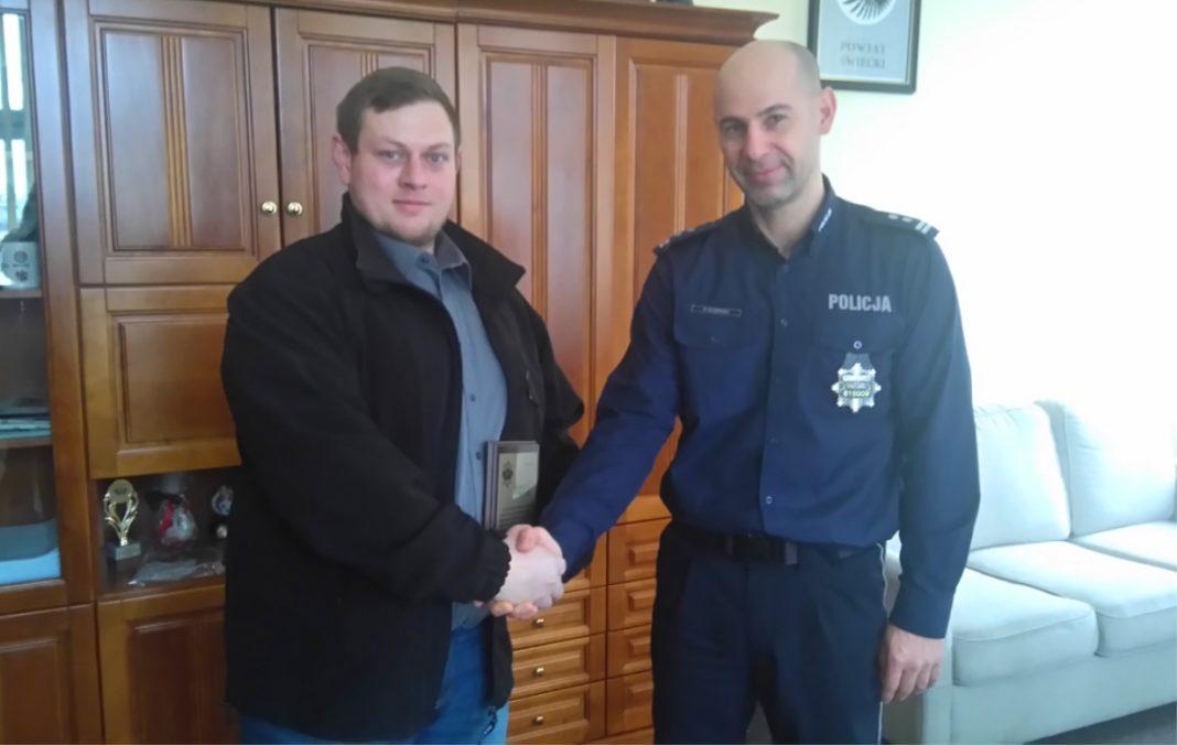 Zatrzymał pijanego kierowcę. Dostał podziękowania z policji