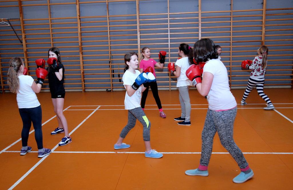 Sportowe „Białe wakacje ‘2017” w hali [ZDJĘCIA]