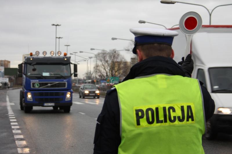 Na świeckich drogach zatrzymano przez weekend czterech kierowców, którzy prowadzili po alkoholu