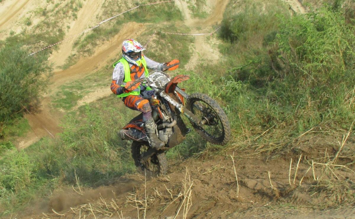 VI Kociewski Rajd Enduro - pięć godzin walki w piachu i błocie [ZDJĘCIA]
