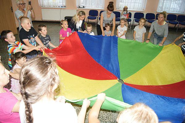 GOKSiR w Górnej Grupie zaprasza wszystkie dzieci na zajęcia wakacyjne
