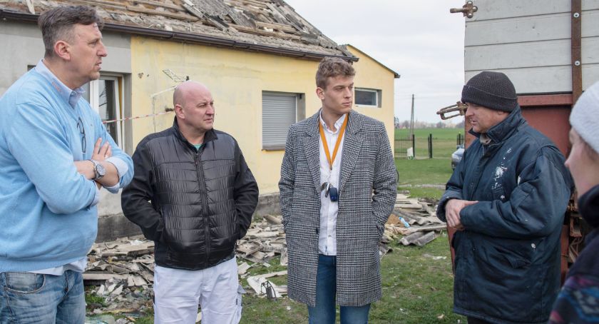 Rodzina Wieczerzaków bardzo potrzebuje naszej pomocy. Chociaż mieli ubezpieczenie to nie dostaną pieniędzy