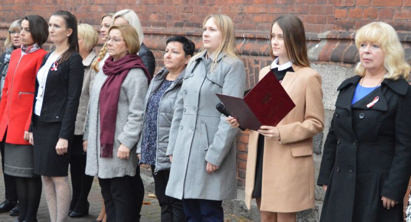 Alarm bombowy w I LO w Świeciu. Czy matury odbyły się zgodnie z planem?
