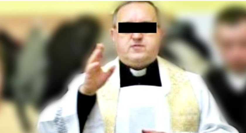 Srebrzyński oskrża biskupa: - Od lat otaczał się kapłanami o skłonnościach homoseksualnych. Kapelan biskupa i kanclerz dotykali się, głaskali