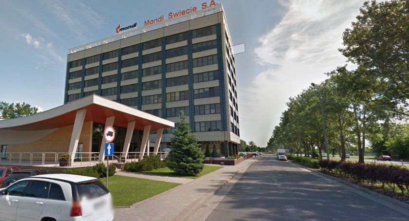 Pożar w Mondi. Strażacy przez sześć godzin walczyli z pożarem 
