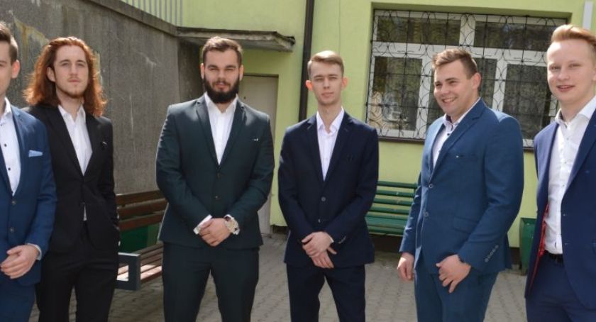 Wyniki Matur 2019. Która szkoła w powiecie miała najlepszy wskaźnik zdawalności?