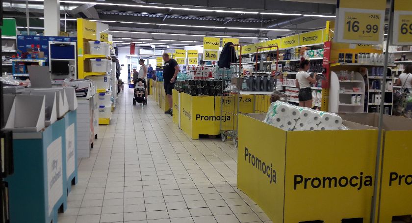Wielka wyprzedaż w Tesco. Czy zostanie w Świeciu?