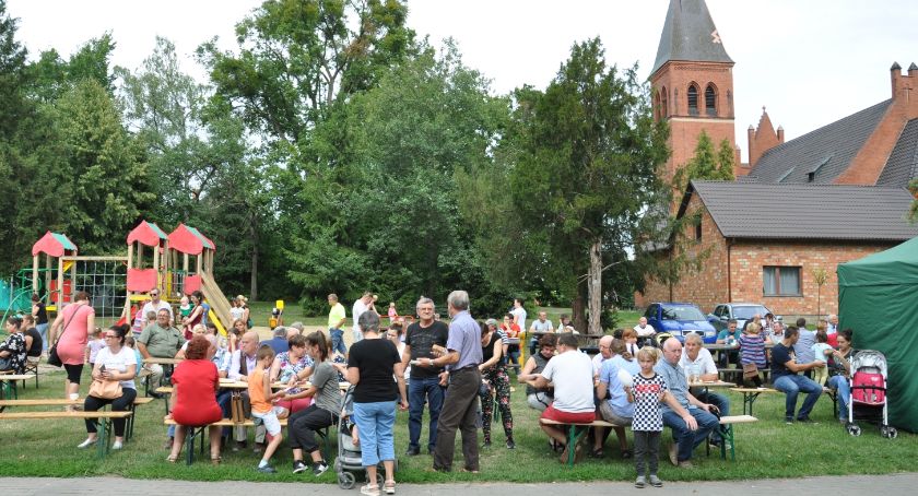 Piknik rodzinny w Bukowcu. Wiele atrakcji dla każdego [ZDJĘCIA]