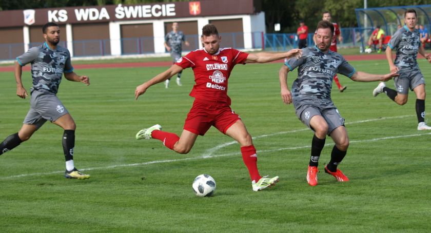 Puchar Polski. Walkower utrzymany, w środę będą derby powiatu w Pruszczu