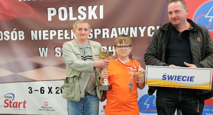 Fabian Spionkowski mistrzem Polski juniorów w szachach szybkich