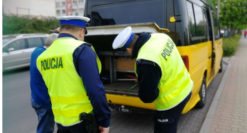 Aż 13 niesprawnych ciężarówek i autobusów wypatrzyli policjanci