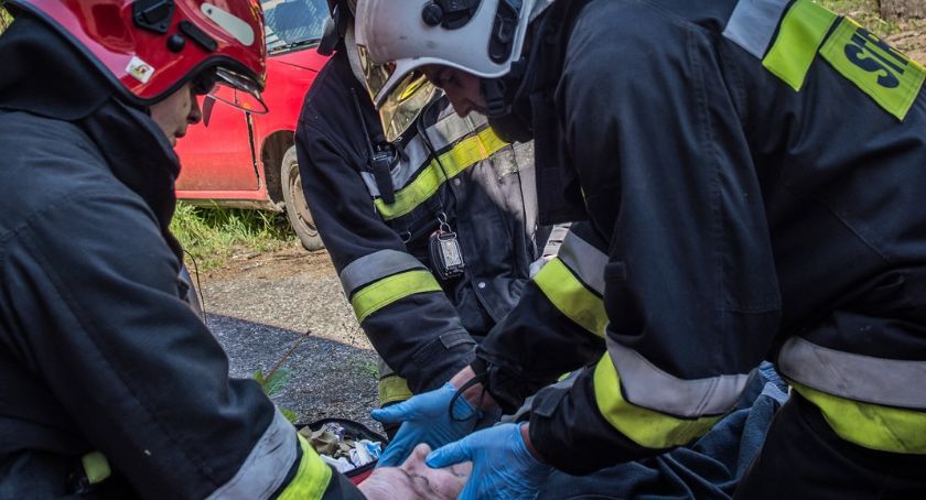 Zmarł 68-latek z ciężarówki. Policja: to nie był wypadek